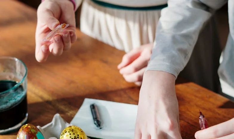 Moja teściowa karmiła mojego syna jedzeniem ze śmietnika: Gdzie kończy się kompromis, a zaczyna walka o dziecko?