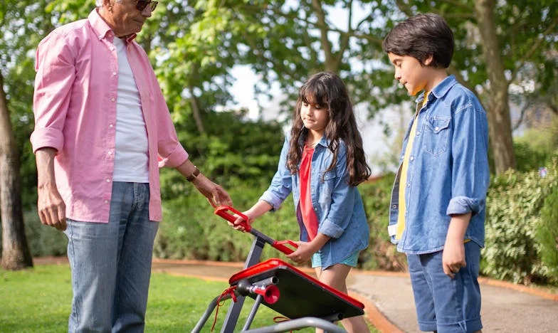 Sześć lat pod jednym dachem: Opowieść o poświęceniu, rodzinie i zdradzie
