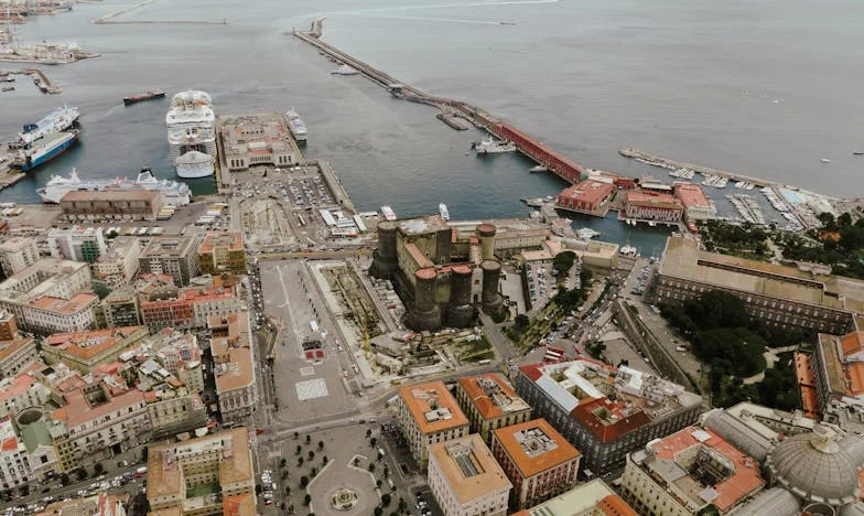 Granice mojego domu – opowieść o teściowej, rodzinie i utraconym spokoju