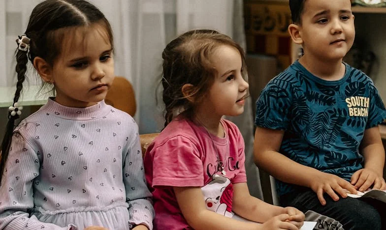 Dziadek ożenił sąsiadkę i zapomniał o nas: Opowieść o utraconej rodzinie