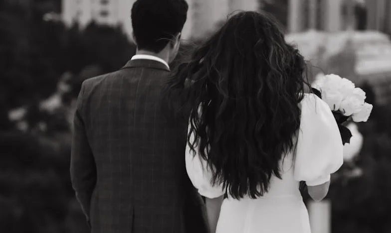 Mąż wyszedł po chleb i nie wrócił. Po latach odkryłam prawdę, która zmieniła wszystko.