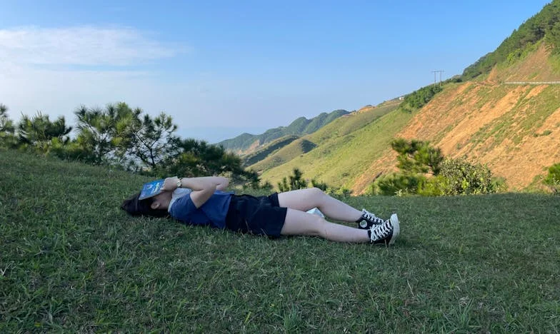 Między ciszą a prawdą: Matczyny dylemat Marzeny