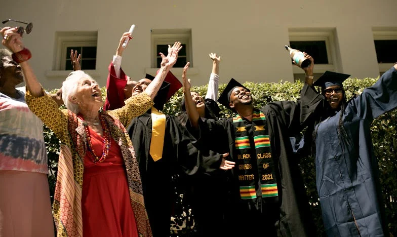 Moja żona była w ciąży, a moja rodzina chciała ją wyrzucić z rodzinnej imprezy. Czy powinienem był wtedy zareagować inaczej?