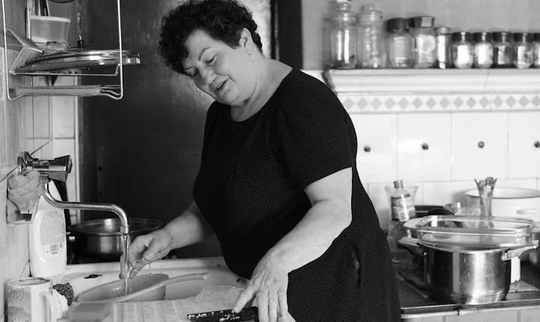 „Nie tak miało być” – Historia Marty z małego miasta