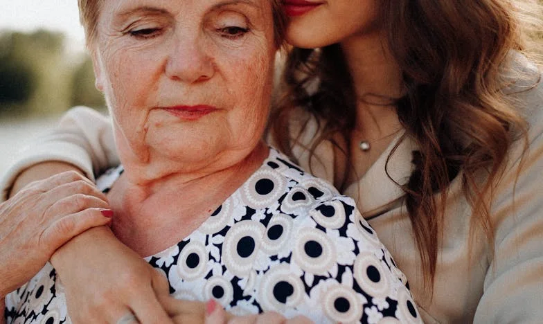 „Proszę, nie rób mi krzywdy… Już i tak boli!” – Sekrety polskiej rodziny w willi nad jeziorem, gdzie wszystko rozpada się w jedną noc