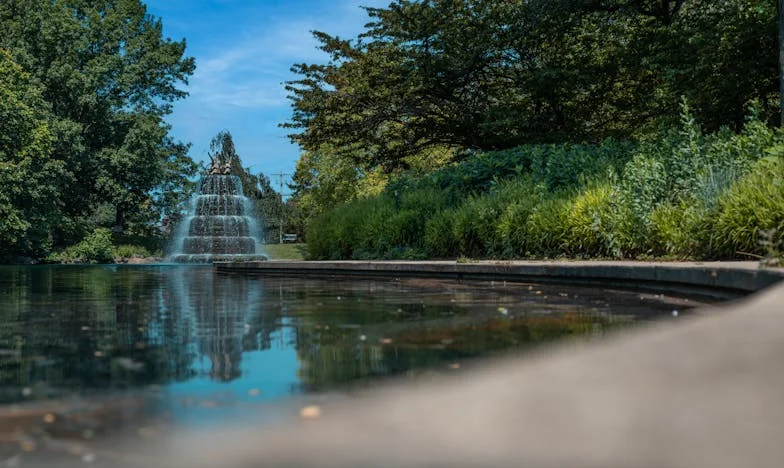 Između nas stan: U sjeni nasljedstva