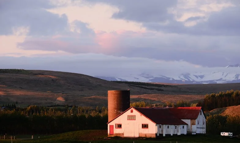 Kad dobiješ penziju, ostat ću s tobom: Priča o obećanjima i stvarnosti
