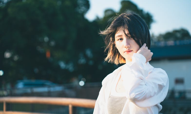 Lonac pun tuge: Moj život između kuhinje i tišine