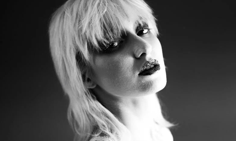 Ispod Istog Krova: Kad Svekrva Postane Spasiteljica