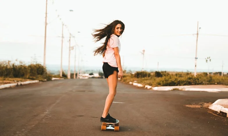 Između Majke i Muža: Moj Put Prema Slobodi