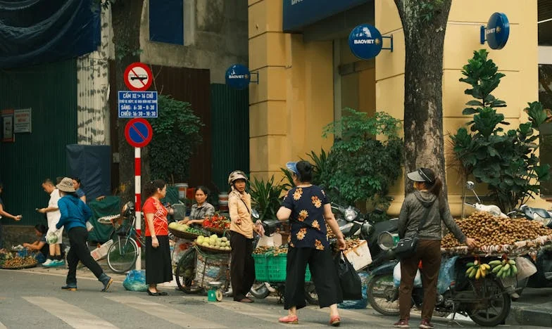 Svekrvina Pravila: Život pod Satom u Zagrebačkom Stanu