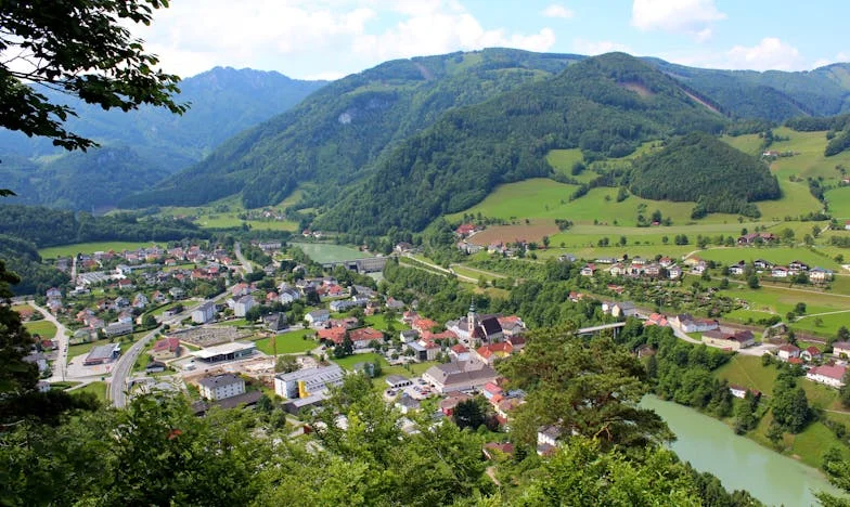 Kad dom prestane biti dom: Priča o jednoj odluci moje svekrve