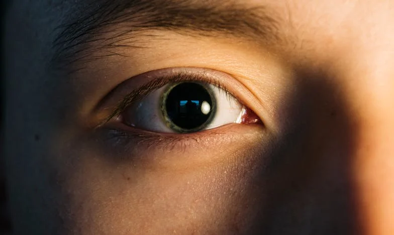 Mama, zar ne vidiš da i meni trebaš pomoći?