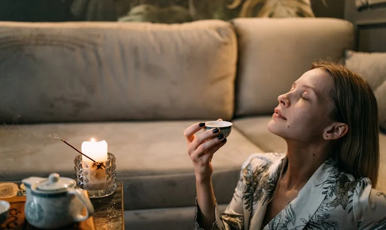 Naša kuća, ali ne i naš dom: Istina o porodici, novcu i izdaji