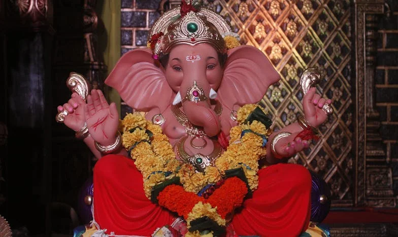 Ne želim završiti na ulici: Moja snaha želi da prodam kuću zbog sina