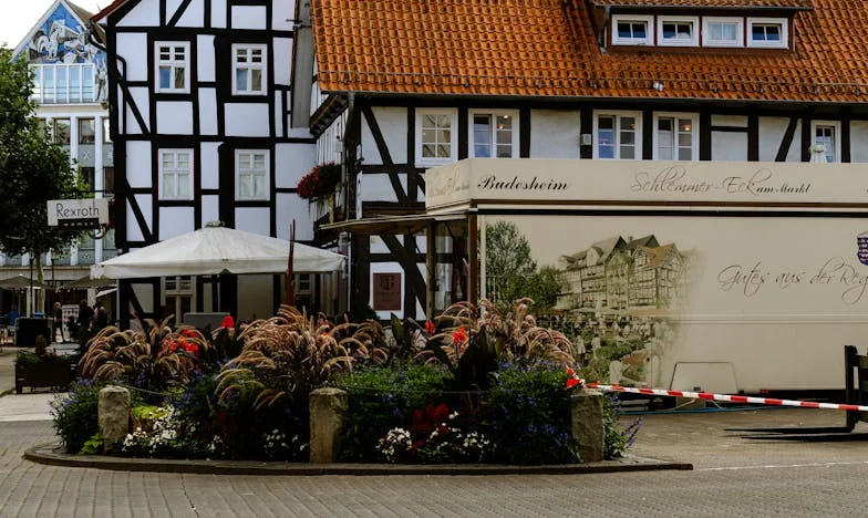 „Njihova kuća, naši snovi: Kad roditelji biraju kome će pomoći” – Hrvatsko-bosanska obiteljska drama pod pritiskom stambenog pitanja