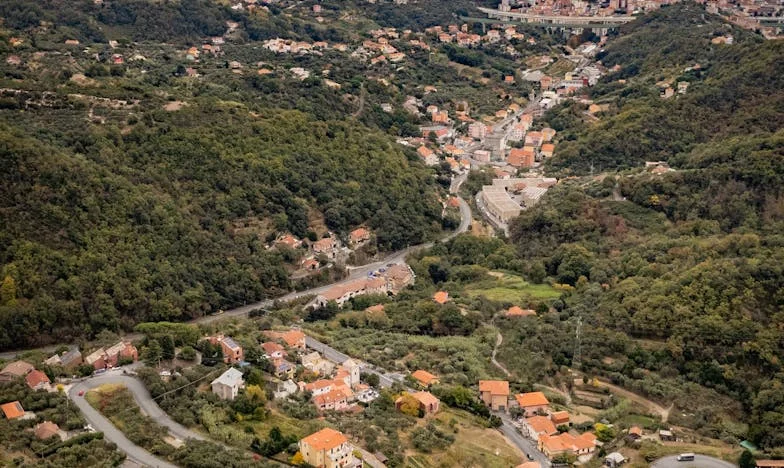 Istina koja je podijelila naš dom: Dijete, sumnje i pepeo obiteljskog ognjišta