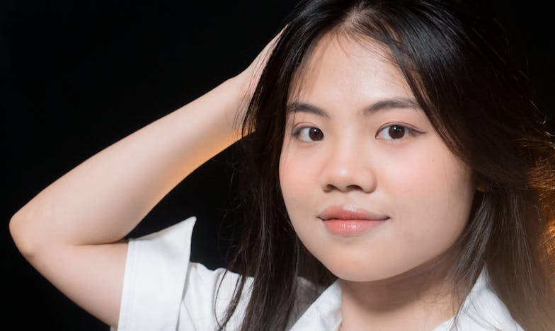 Između Sjaja i Suza: Obitelj na Raskršću