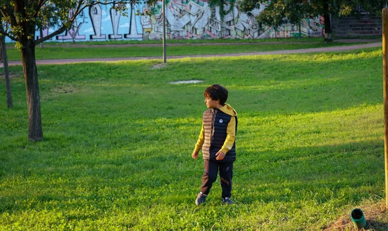 Kad je nepoznat čovjek zagrlio moju malu Lejlu: Priča o hrabrosti, sramu i neočekivanoj podršci