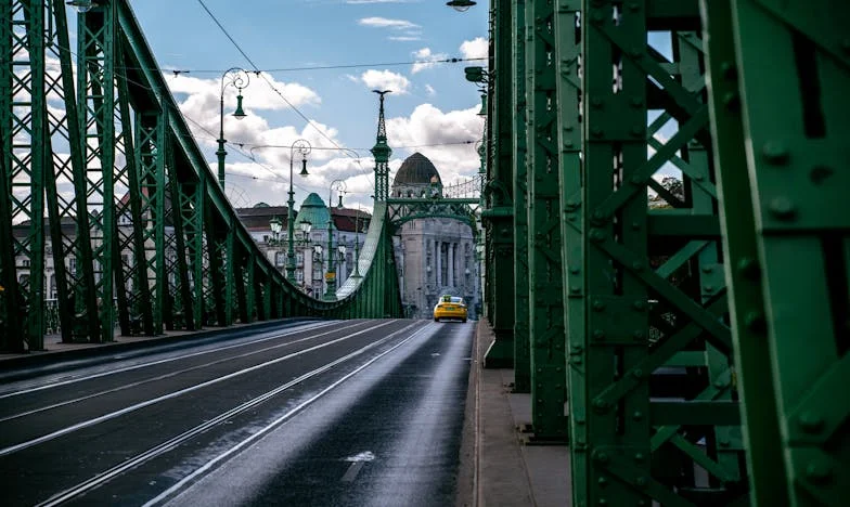 Zašto sam pustila sina i snahu u svoj dom — priča o ljubavi, izdaji i samoći