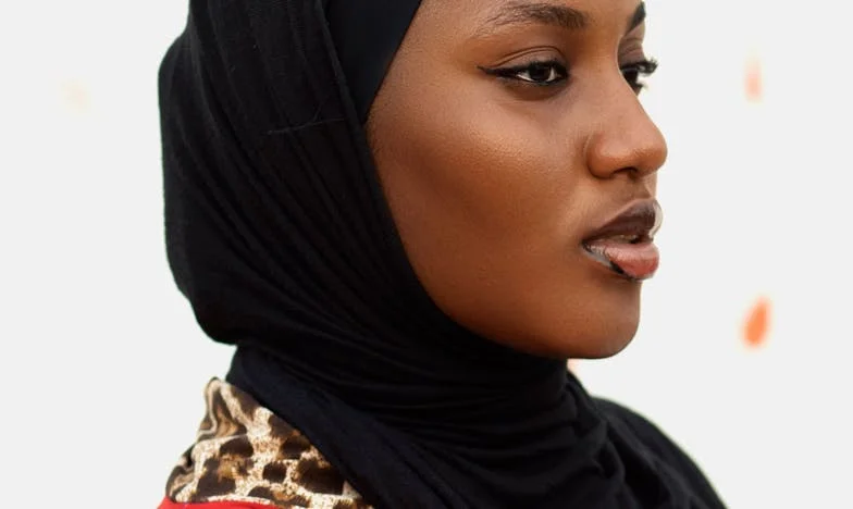 Moja kosa, moja borba: Priča o djevojčici i školskim pravilima