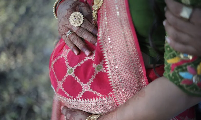 Između istine i obitelji: Tajna koju nosim