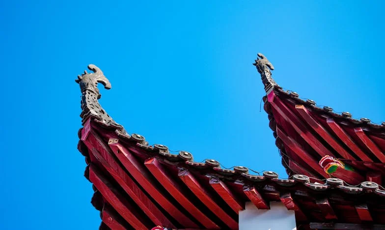 Kad ti muž iznenada dovede sina: Moj život između ljubavi, nesigurnosti i tuđeg djeteta