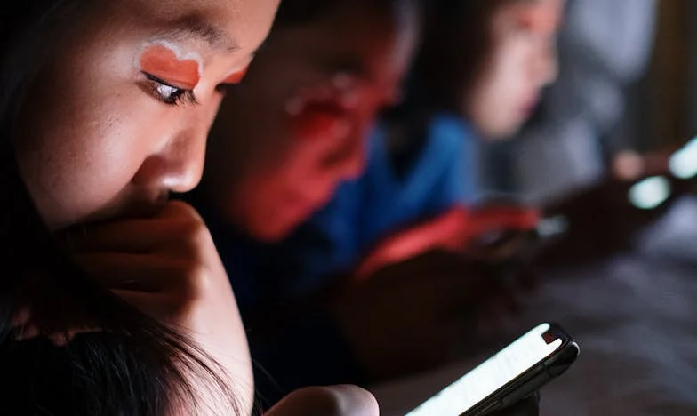 „Majka, nisi morala pristati…” – Ljeto koje me slomilo