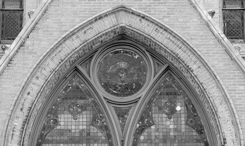 Suze između zidova: Bitka za vlastiti glas u majčinoj kući