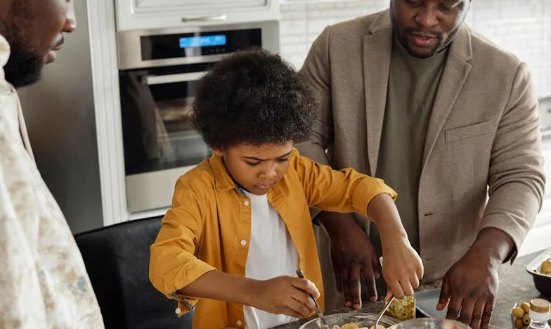 Kad sam otkrila trideset čudnih tragova na leđima svog muža: Istina koja je razbila našu obitelj