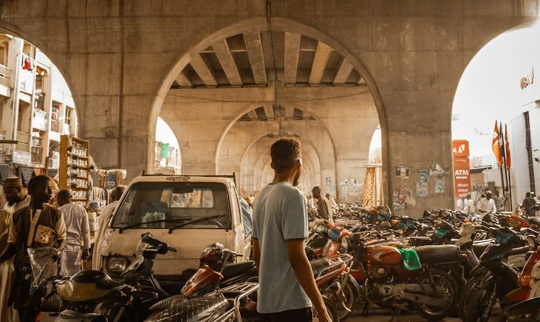 Nevidljiva nit: Prijateljstvo na kušnji zbog majčinstva