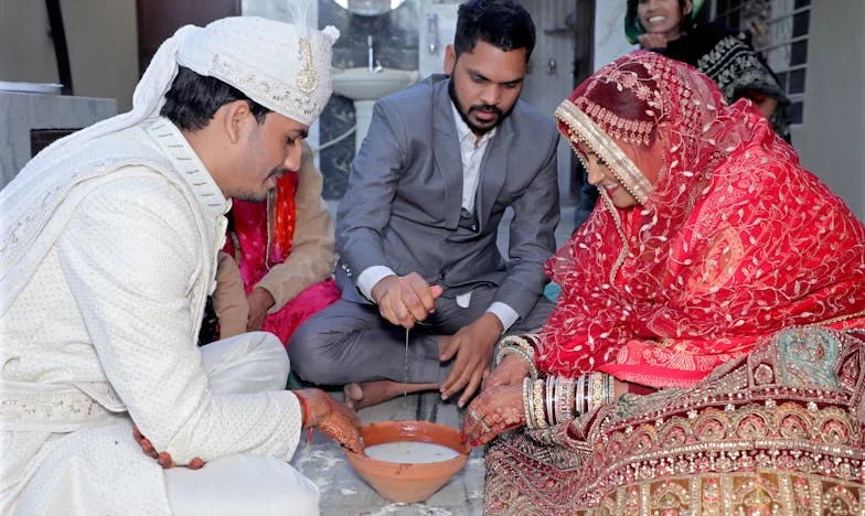 Sveća na vjetru: Moj život između izdaje i oproštaja