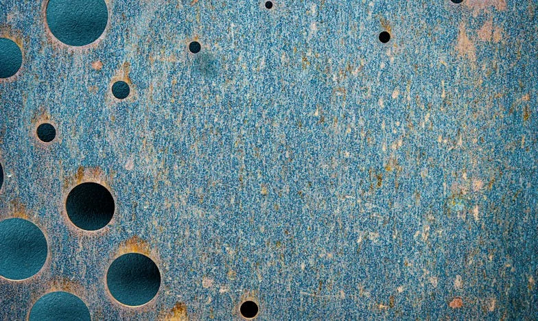 „Moj sin je završio u bolnici, mene je policija odvela, a mužev osmijeh mi je zauvijek promijenio život” – Ispovijest jedne zagrebačke majke o noći koja je sve promijenila