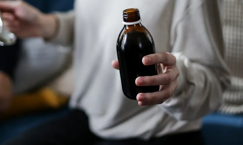 U sjeni brata: Kad ti otac zabrani da budeš majka