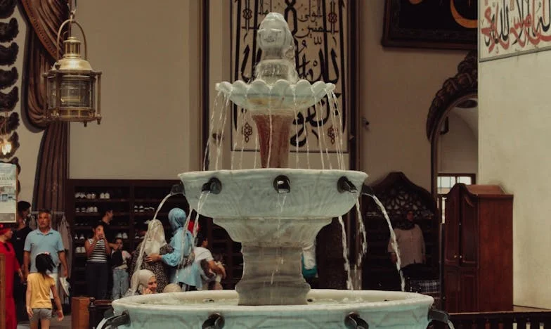 „Anyósom cselédnek néz” – Harcom a tiszteletért egy házban, ami menedék helyett börtön lett