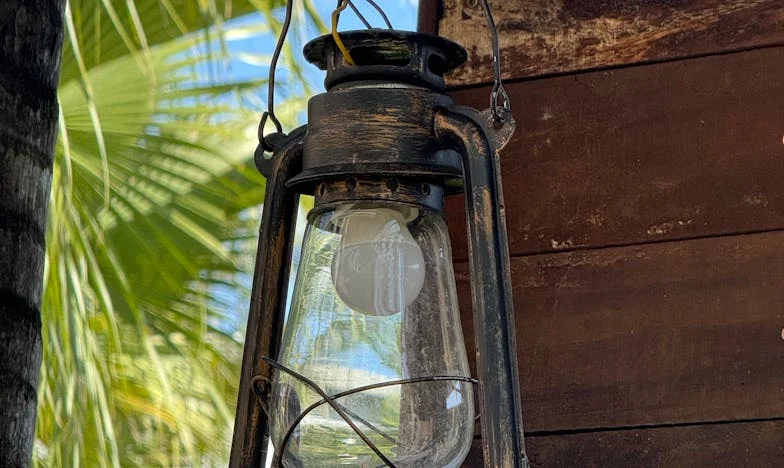 Az én szobám már nem az enyém: Egy vendég árnyékában