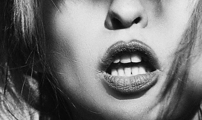 Kötelesség vagy önvédelem? Egy meny története a családi háború közepén