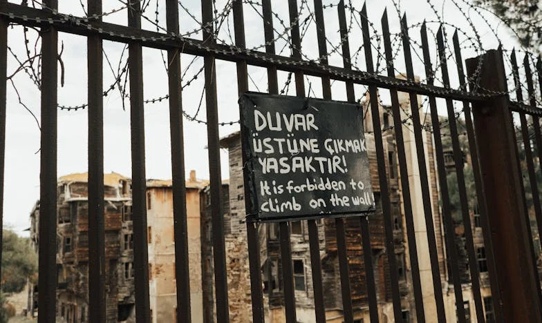 „Anya, ne menj be!” – Egy anya drámai küzdelme a lánya elvesztése után