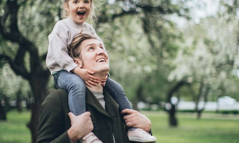 Döntés az útkereszteződésnél: Amikor a pénz nem minden – Ivett Kovács története