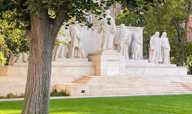 „Van tejed, és a fiam sír” – Egy özvegy gróf és a cselédlány sorsa a magyar Alföldön, 1854