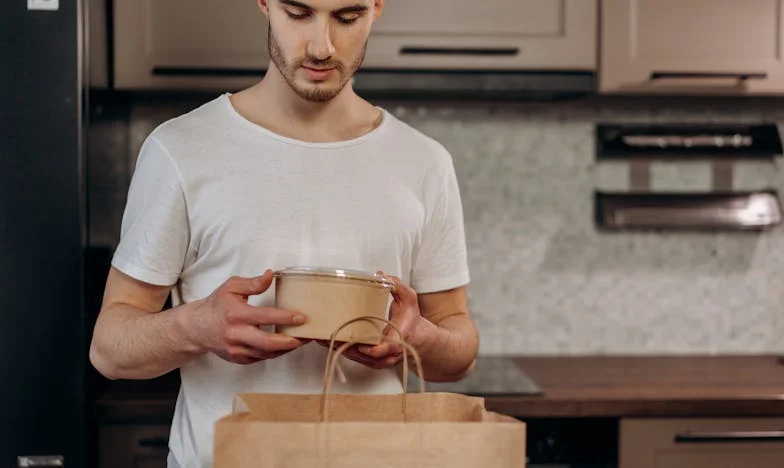 Amikor a tükör összetörik: Egy anya igazsága – Éva története