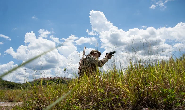 Egy szegény apa és lánya a luxusboltban: amikor az igazság napvilágra kerül