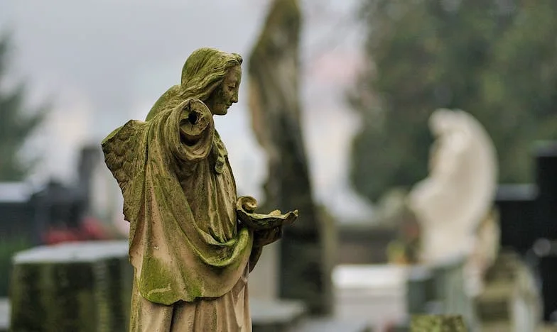 Segítség! Anyám nem adja át a nagymamámtól örökölt lakást – Mit tegyek?