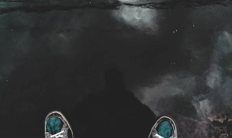 Beni Zengin Bir Şehirli İçin Terk Etti: Köyde Büyüyen Bir Kadının Hikayesi