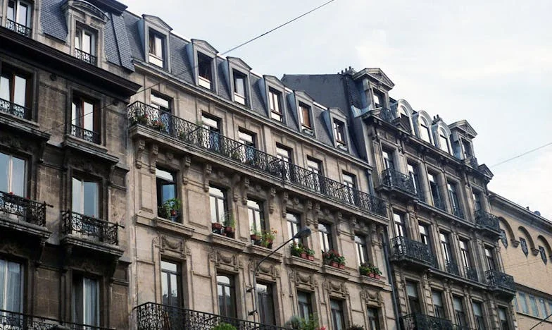 Bir Çocuğun Yarım Kalan Masalı: Anne, Beni Neden Bıraktın?