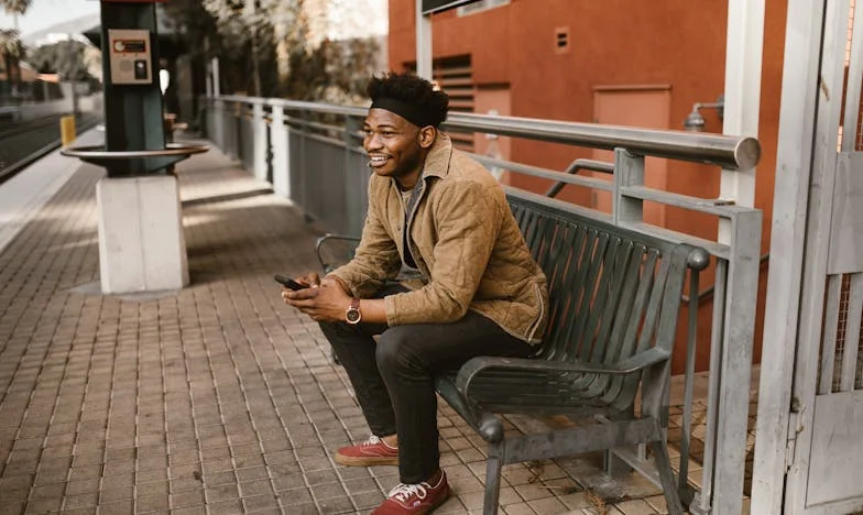 Bir Gün, Hiçbir Şeyin Acıtmadığı Ama Her Şeyin Sıkıştırdığı O Gün