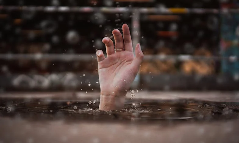 Bir Kadının Güncesi: Yorgunluğun ve Umudun Eşiğinde