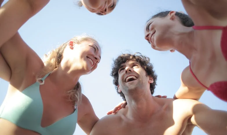 Gölgede Kalan Sesim: Bir Kızın Kendi Hayatına Tutunma Mücadelesi