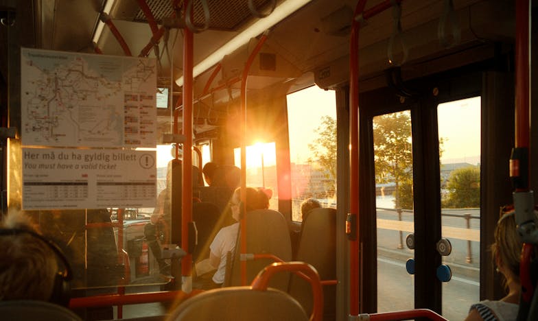 Dans în umbră: Povestea unei a doua șanse după un accident vascular cerebral