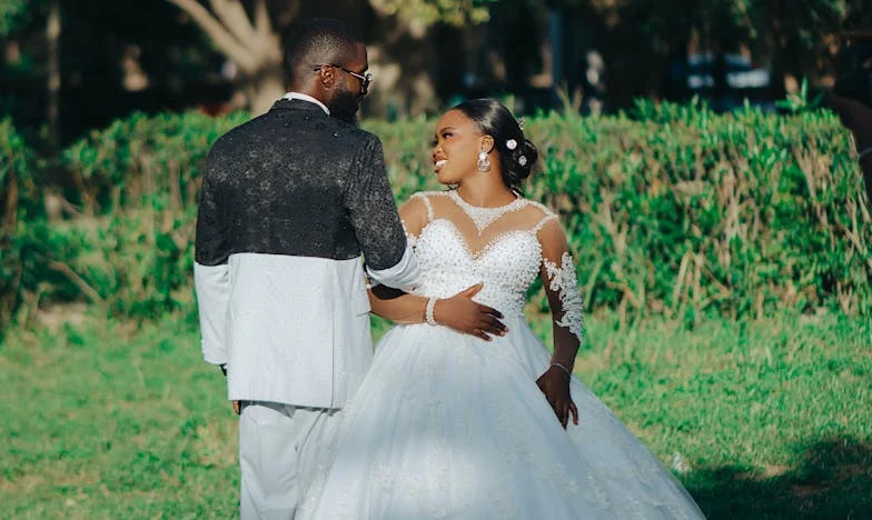 În umbra pauzei de masă: Prețul încrederii